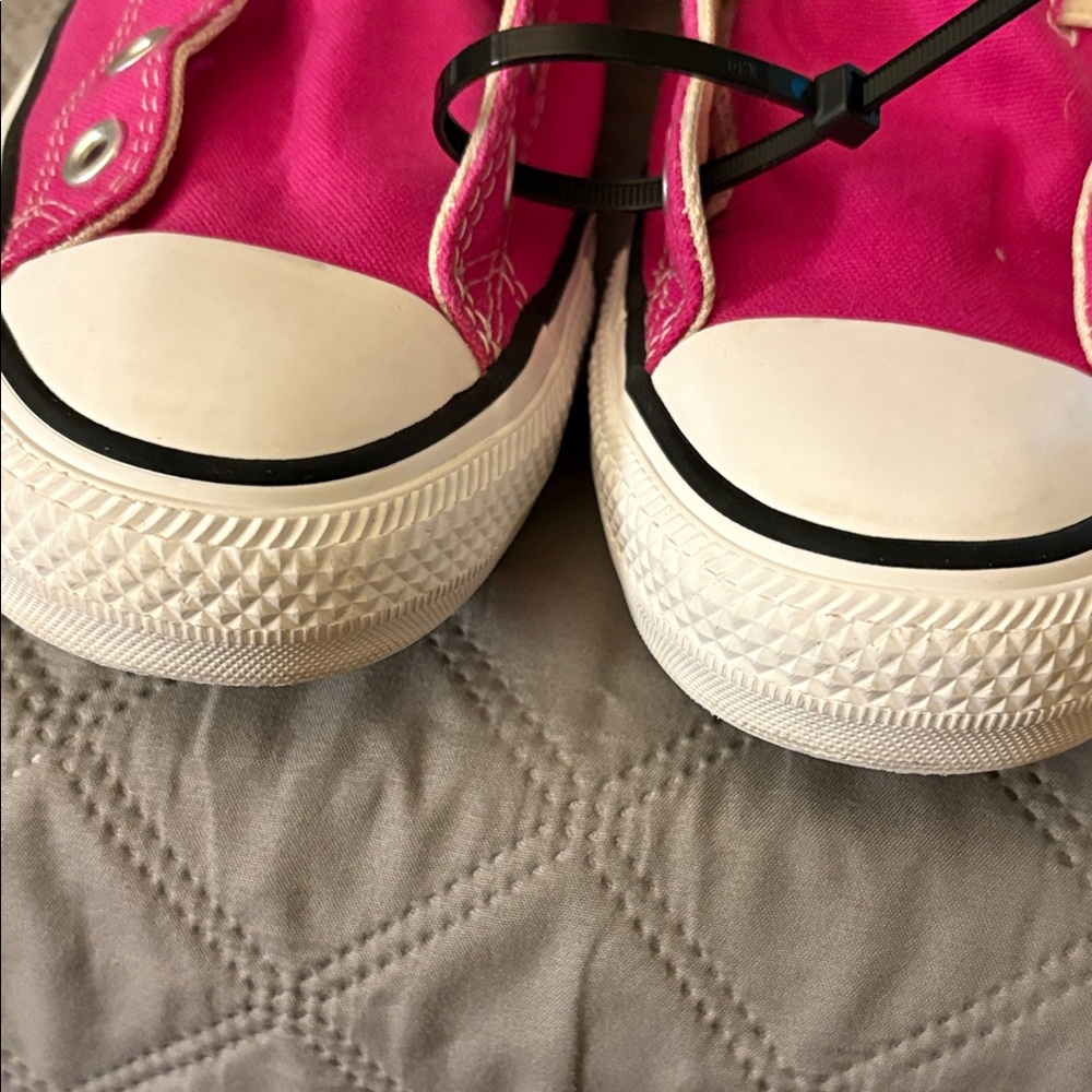 Converse Pink Canvas Sneakers - Picture 7 of 7